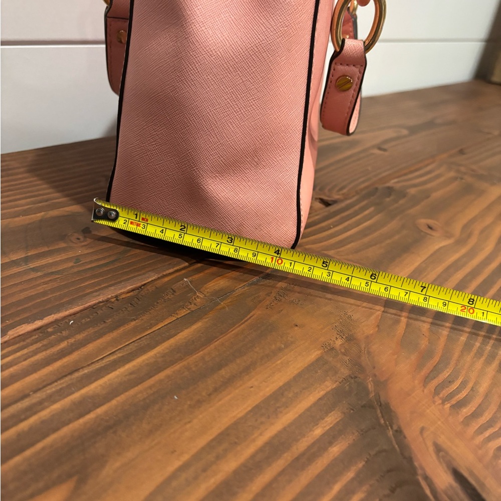 Michael Kors Cynthia Medium Satchel Pale Pink Leather Gold Chain - Picture 7 of 9